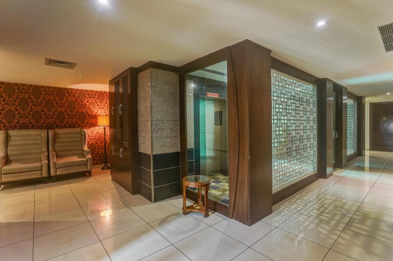Townhouse 552Hotel Royal Court Jalandhar Luaran gambar